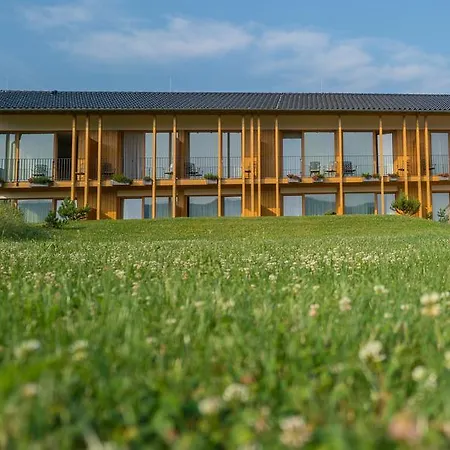 Hotel Die Alm-2